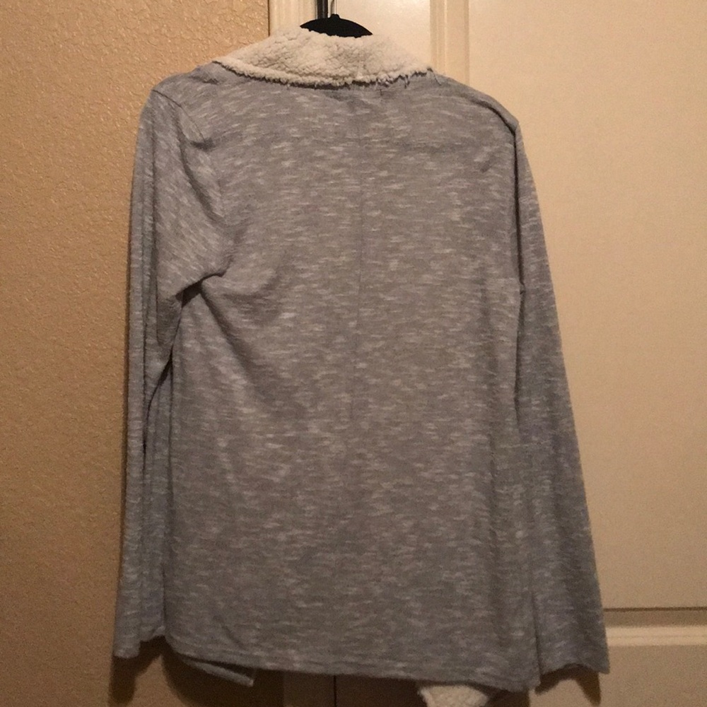 Sweater - Picture 3 of 3